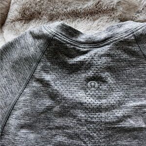 Lululemon Grey Tee